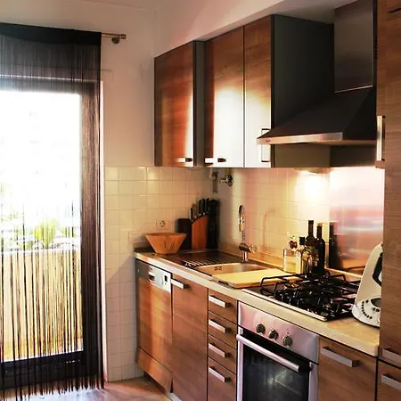 Luxury W/ Garage Lissabon